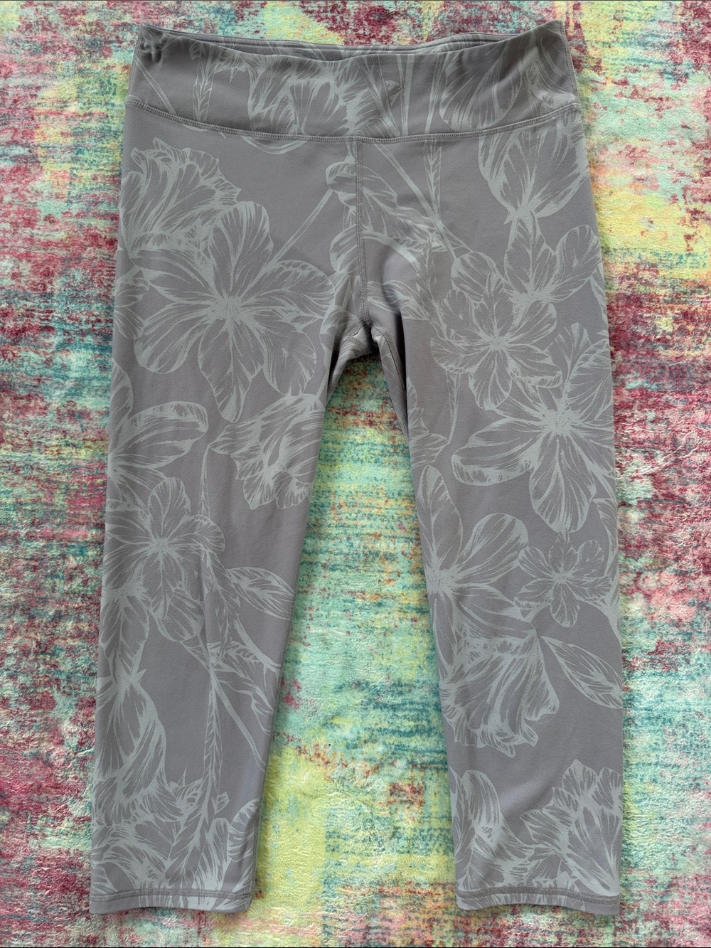 Fabletics Gray Floral Capri Leggings